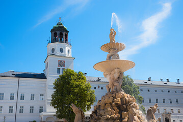 Naklejka premium Residence fountain in Salzburg's old town