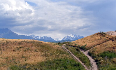 Berglandschaft in der N&auml;he von Tokmok