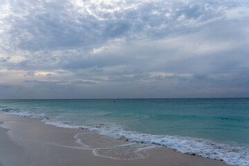 Obraz premium beach and clouds