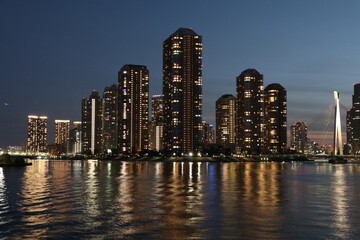 Obraz premium 東京ウオーターフロント。永代橋からの夜景。