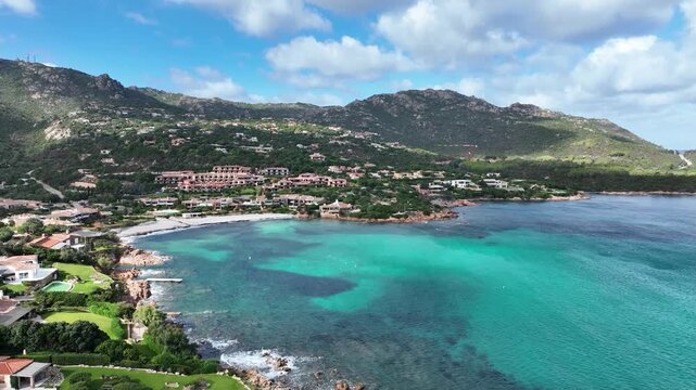 Porto-Cervo et ses plages en Sardaigne