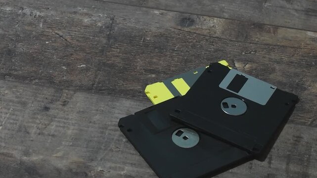 Exploring old computer disks and their storage in a simple setting