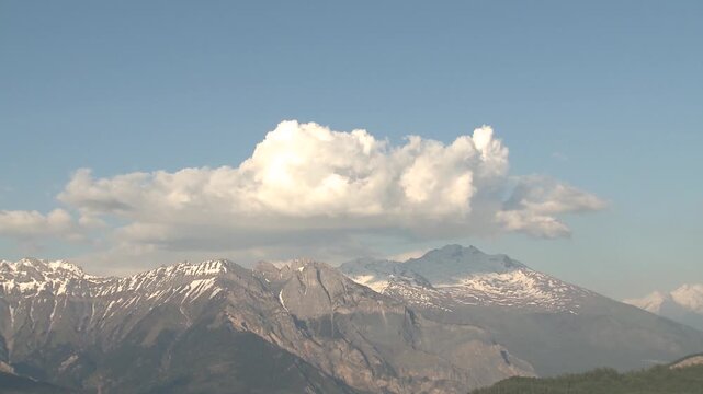 Timelapse nuage en montagne
