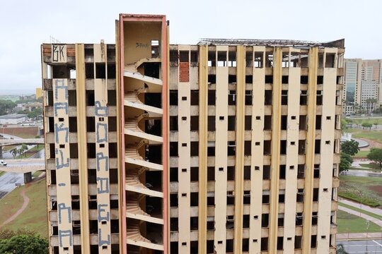 The abandoned Torre Palace Hotel building in the North Hotel Sector, in Bras&iacute;lia - Brazil. 