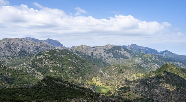 View over the mountains of Majorca, Serra de Tramuntana, Castell d Alar&oacute;, Puig dalar&oacute;, Majorca, Spain