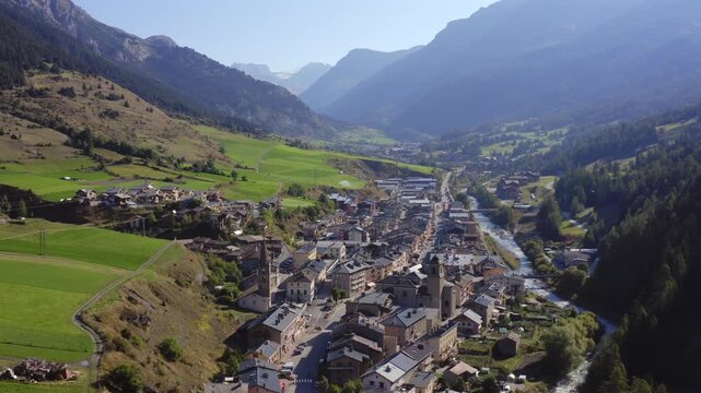 Village de Montagne en &eacute;t&eacute; Val Cenis