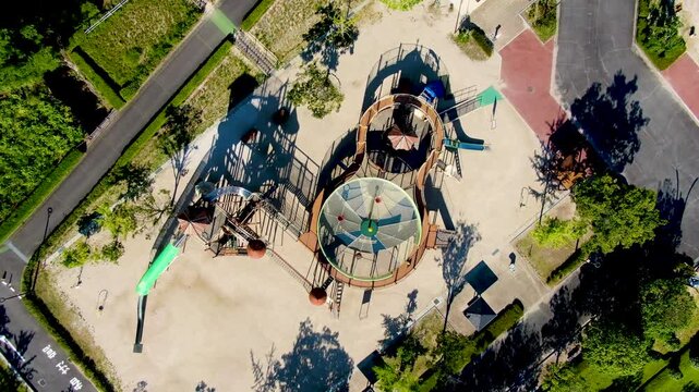 【4Kドローン映像】空から望むスポーツ公園 ― 緑と施設が調和する都市のアクティブ空間