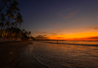 Obraz premium Tropical Costa Rica beach at twilight with palm trees