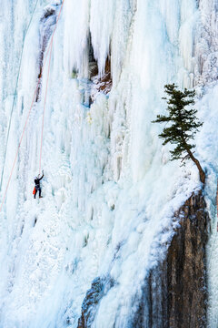 Spectacular Scale Of Colorado Winter Ice Climbing