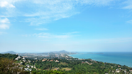 Obraz premium East coast aerial view with coastal towns and turquoise ocean, Island Ko Samui, Surat Thani, Thailand, Southeast Asia.