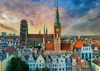 Fototapeta premium Architecture of old town in Gdansk with Main City Hall, Poland