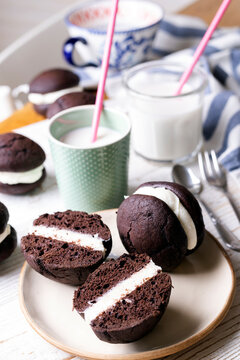 Whoopie Pie - chocolate cookie sandwich