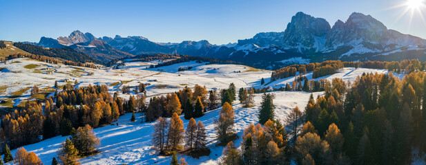Obraz premium Panorama of the Dolomites mountains during autumn sunrise