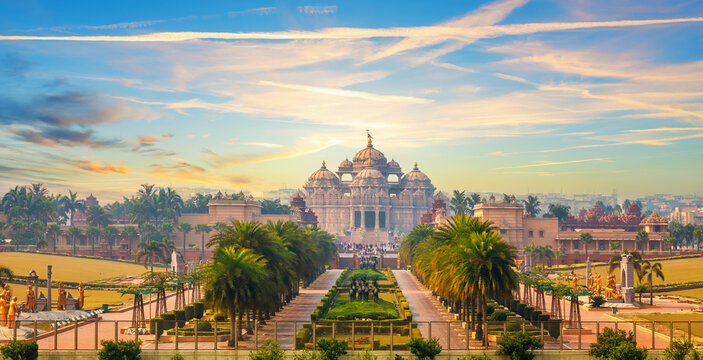Skyline view of Swaminarayan Akshardham complex at sunset, Delhi, India