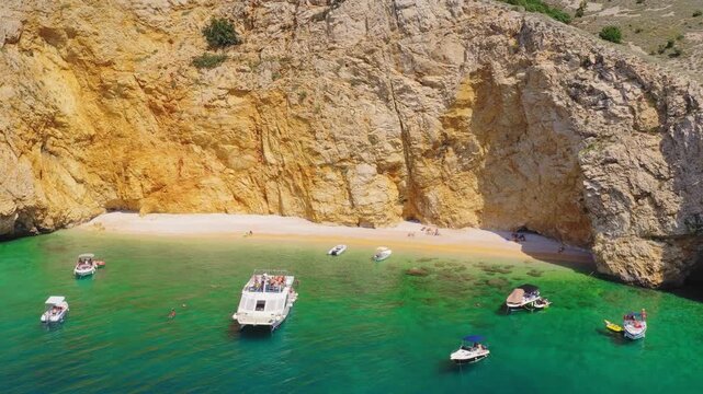 Zlata Beach turquoise water and sandy shore