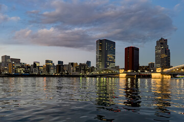 Fototapeta premium 都心散歩 隅田川かちどきあたり