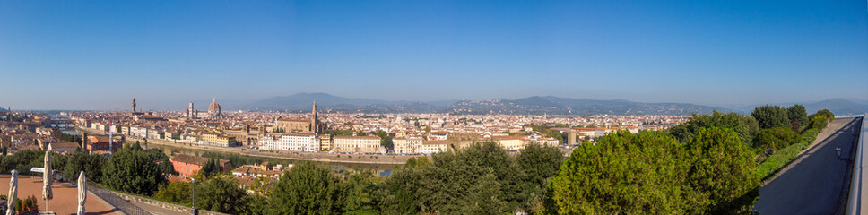 Fototapeta premium Panoramic view of Florence, Italy. Famous view of Firenze and Santa Maria del Fiore Cathedral from the Michelangelo Square (Piazzale Michelangelo) in Florence, Tuscany, Italy.