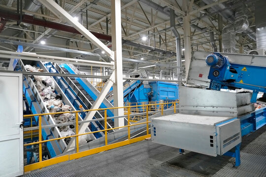 A review of the waste sorting plant workshop