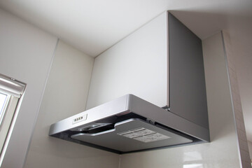 シンプルなキッチンのレンジフード
