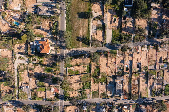 Drone view of empty lots of homes left behind from the Eaton fire, Pacific Palisades. January 2025, a series of 14 destructive wildfires affected the Los Angeles County in California, United States.
