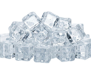 Obraz premium Pile of clear cold ice cubes