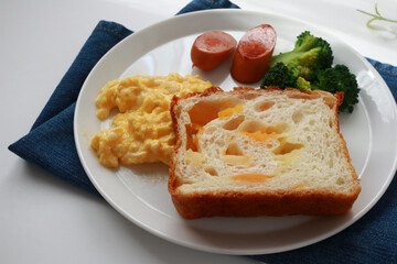 ヘルシーな朝食プレート