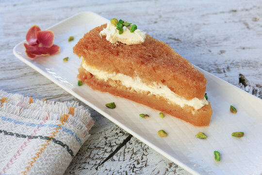 Ekmek Kadayıfı Kaymaklı - Turkish Kadayıf desert	