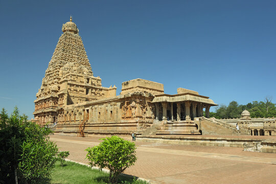 shiva temple in india