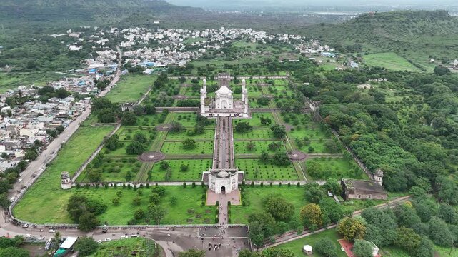 Bibi ka Maqbra, Taj of Deccan, Aurangabad 4k Drone Aaerial shot, Tourust point