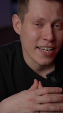 Teacher Shares Advice, Closeup Of Tutor Demonstrating Content Tips With Welcoming Smile, Friendly Caucasian Teacher Offers Useful Advice On Content Development With Gestures And Smiles