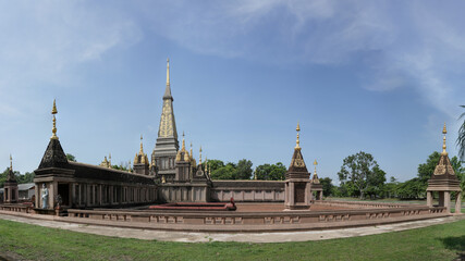 Naklejka premium Art of ancient temples in rural Thailand.