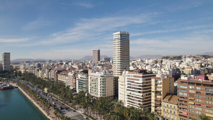 Obraz premium Aerial Wide View of Beachfront Skyline in Alicante, Costa Blanca, Spain