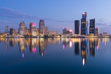 Detroit, Michigan, USA skyline at dawn on the Detroit River.