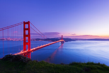 Fototapeta premium Golden Gate Bridge at Golden Hour. San Francisco, California, USA