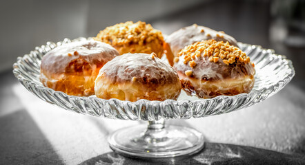 Homede doughnuts with icing sugar