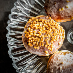 Homede doughnuts with icing sugar