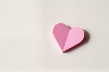 Fototapeta premium Minimal pink paper heart Valentines background