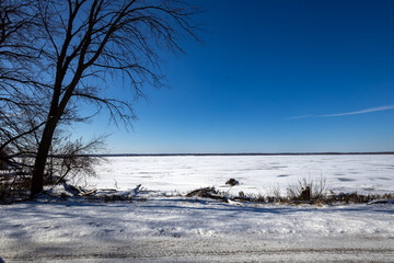 Frozen Mississippi River with snow near Nauvoo IL