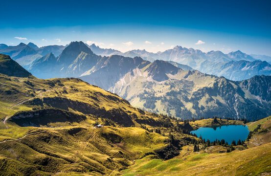 Scenic view of Seealpsee lake and Zeigersattel in Allg�u Alps Bavaria
