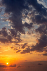 Fototapeta premium Colorful sunset at the sea, clouds
