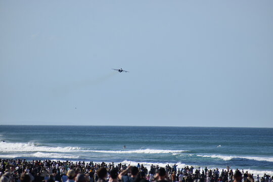 Boeing EA-18G Growler - RAAF - Mogging the crowd