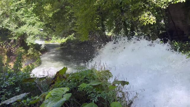video of the wonderful Marmore Falls.