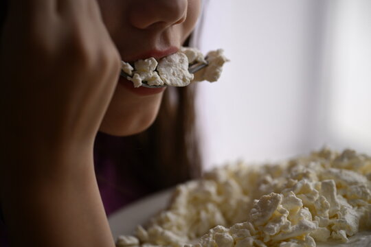Cottage cheese. Cheese. Healthy food. Food for children. Breakfast. Cheese plate.
