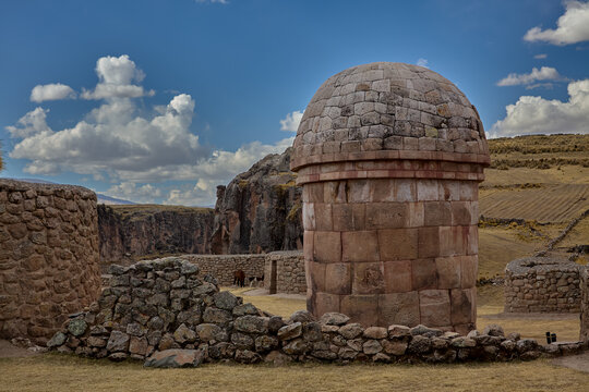 Maukallaqta archaeological complex which feature distinctive domed stone structures and cylindrical towers. Located in the Coporaque district of Espinar, this site is renowned for its well-preserved 