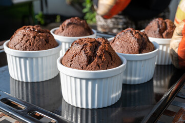 Frisch gebackene Schokoladenmuffins