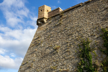 &eacute;chauguette au sommet du rempart du fort de Bellegarde