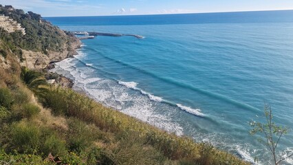 Fototapeta premium Golden Mediterranean Sunset – Côte d’Azur Coastal Beauty