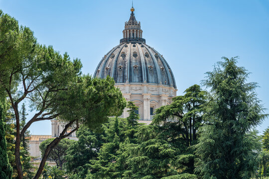 Saint Peter&rsquo;s Basilica Dome viewed from Piazza Gianicolo, Rome, Italy