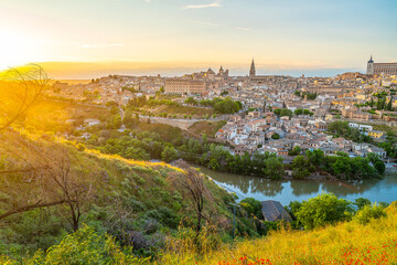 Obraz premium Toledo city skyline, cityscape of Spain