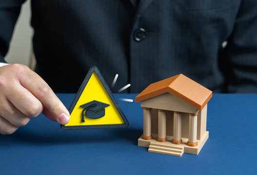 Shortage of students for the academic year in colleges and universities. Education demand crisis and demographic shift. Enrollment decline, funding risks